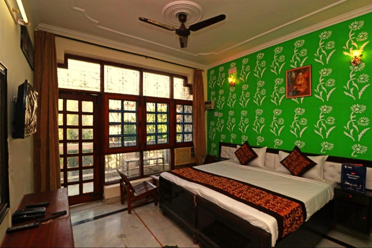 Hari Villa Residency --Near Noida Indoor Stadium Exterior foto